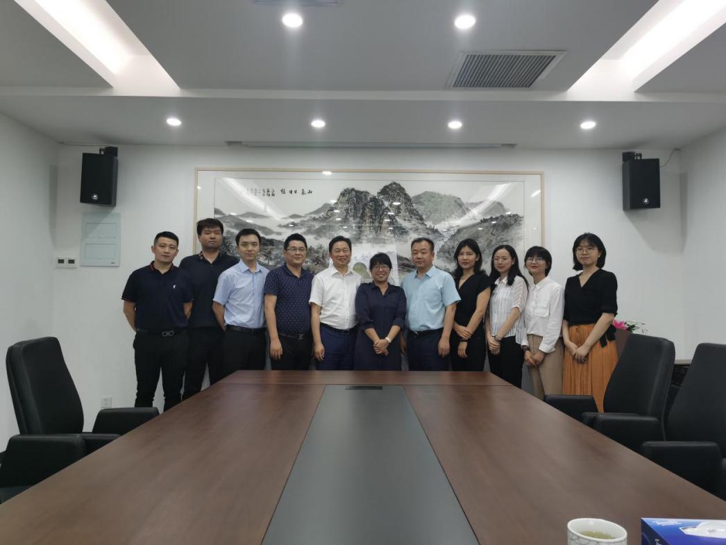 传家与江苏圣典律师事务所进行会谈